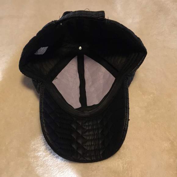 Hat - Picture 4 of 4